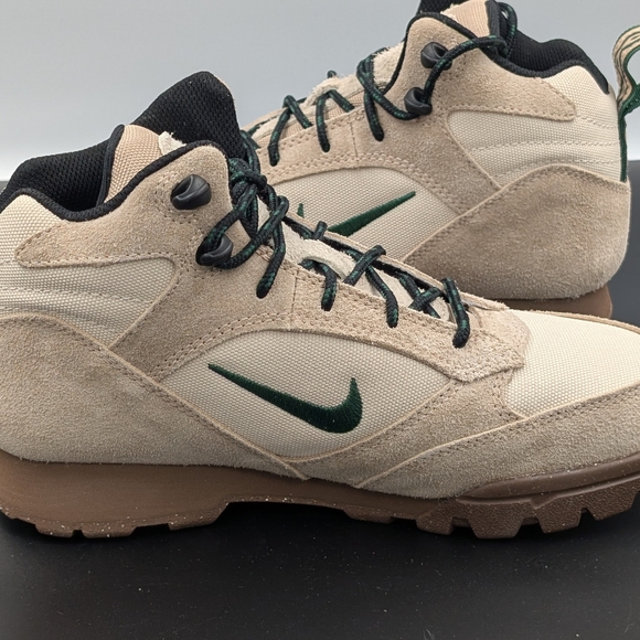 Nike ACG Air Mada Trail Shoes – Men’s 7 - Picture 6 of 6